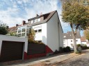 Westend, gepflegtes Reihenendhaus mit Einliegerwohnung, Wintergarten und Garage - Bremen